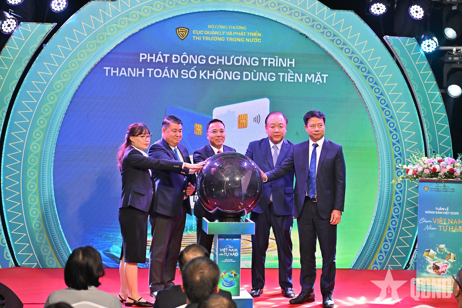 Lan tỏa niềm tự hào hàng Việt từ Tuần lễ Nông sản Việt 2025